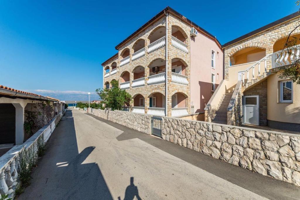 Apartmani Ivanic 维尔 外观 照片