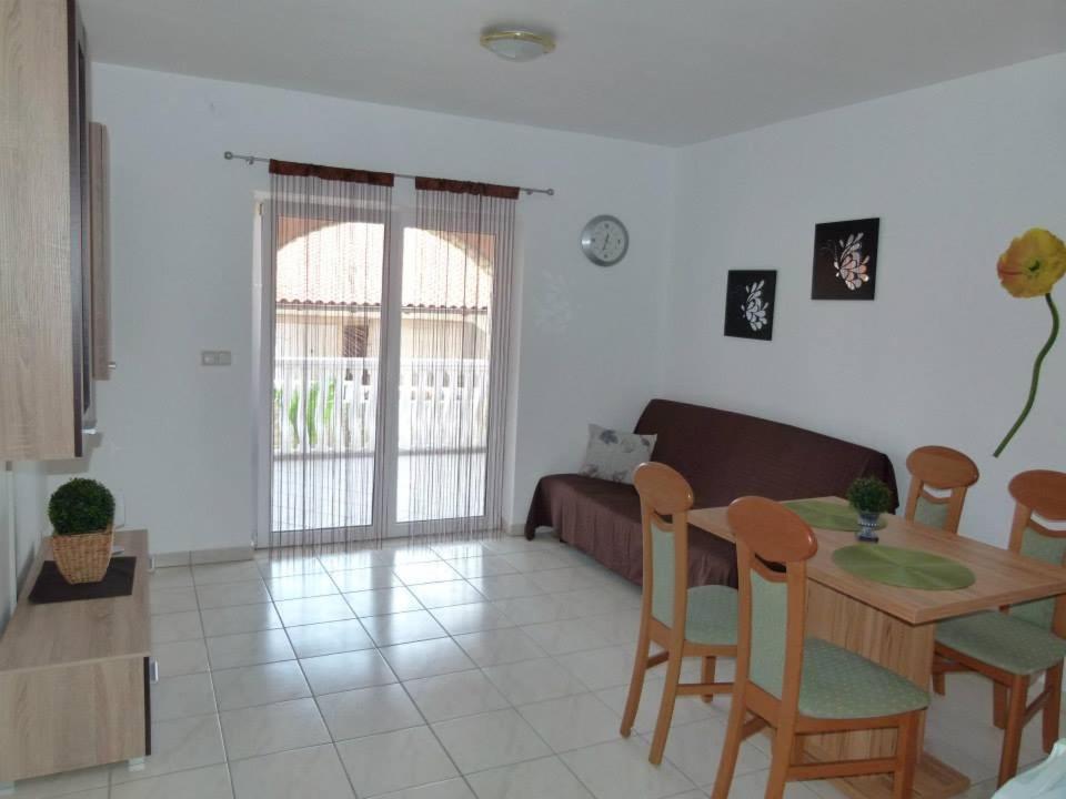Apartmani Ivanic 维尔 外观 照片