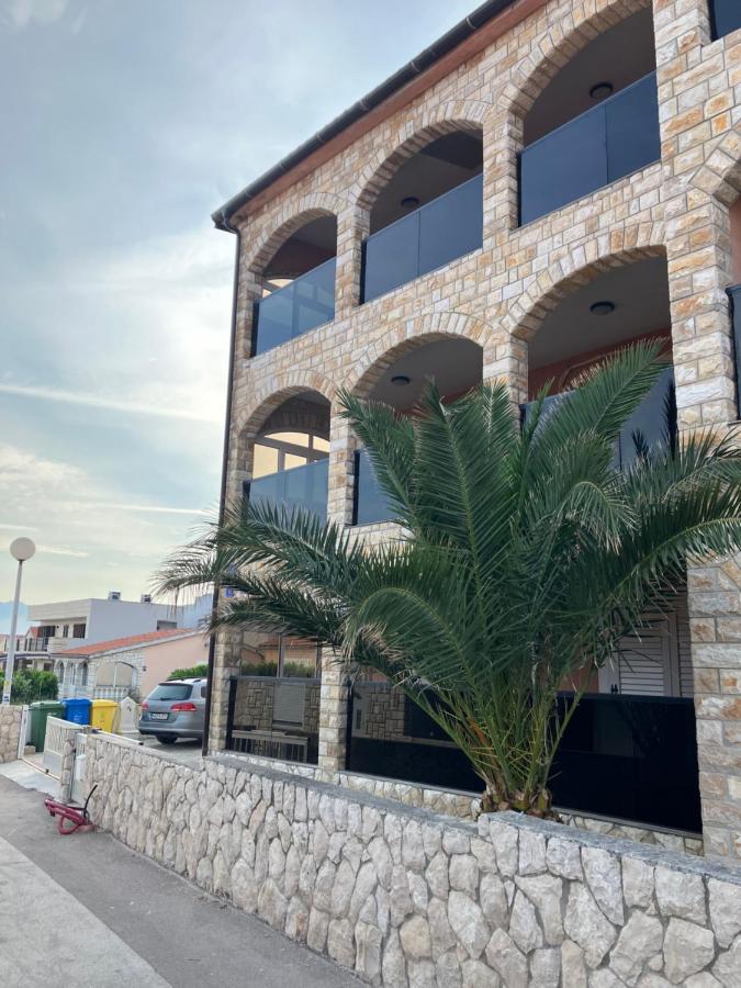 Apartmani Ivanic 维尔 外观 照片