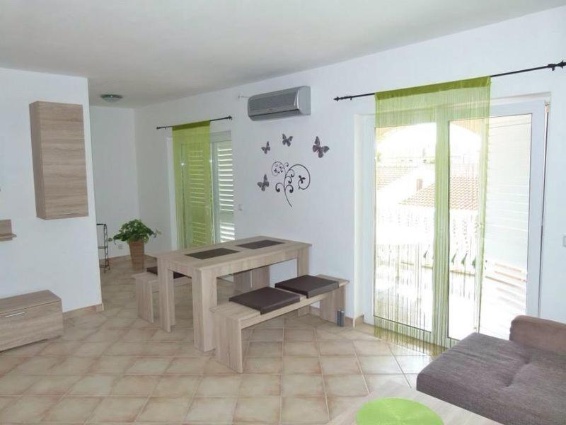 Apartmani Ivanic 维尔 外观 照片