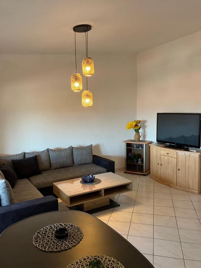 Apartmani Ivanic 维尔 外观 照片