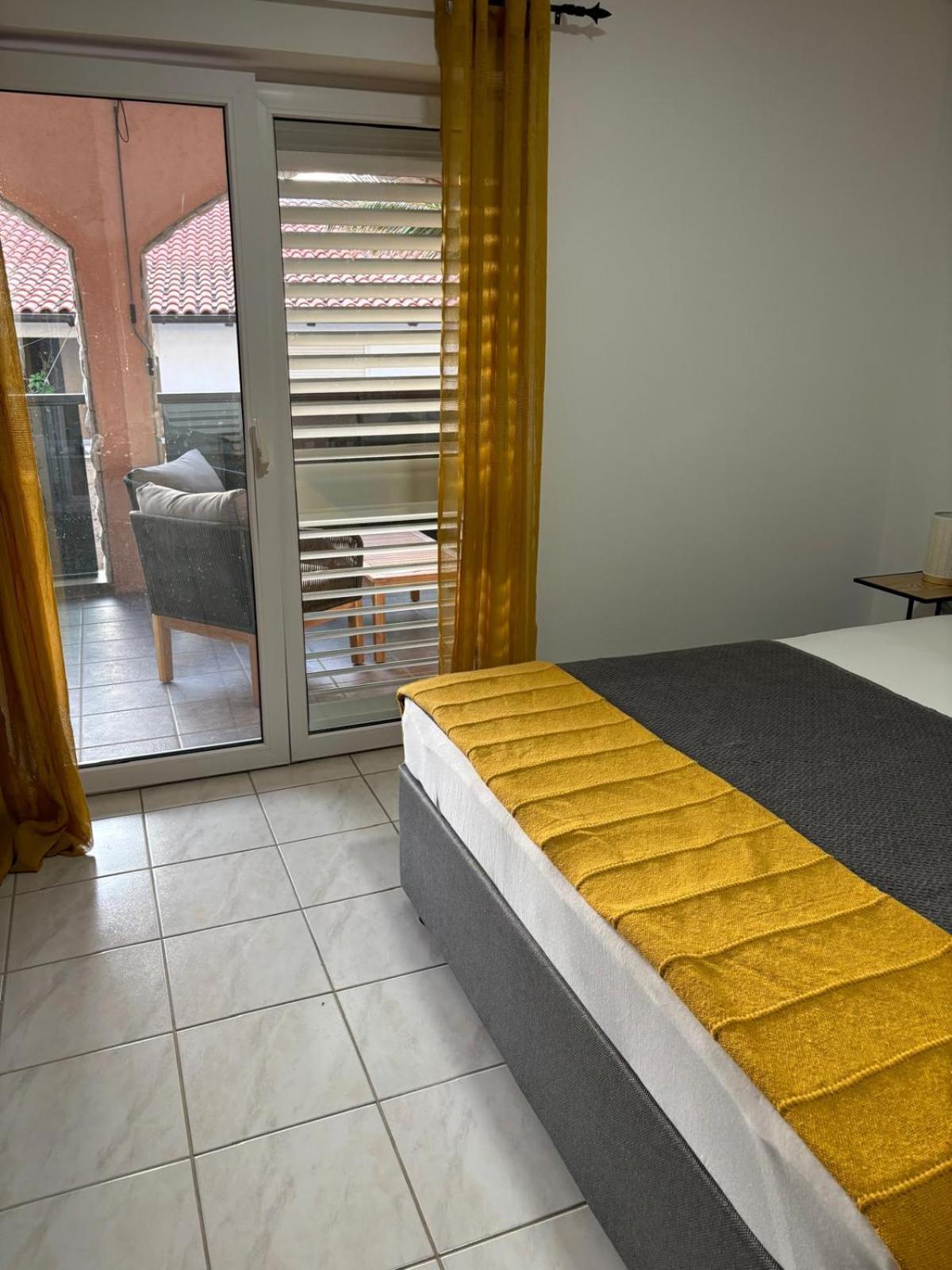 Apartmani Ivanic 维尔 外观 照片